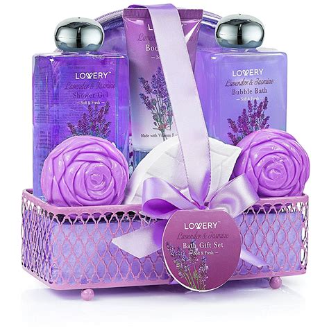 luxury body care gift sets.